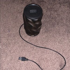 iHome Bluetooth Speaker